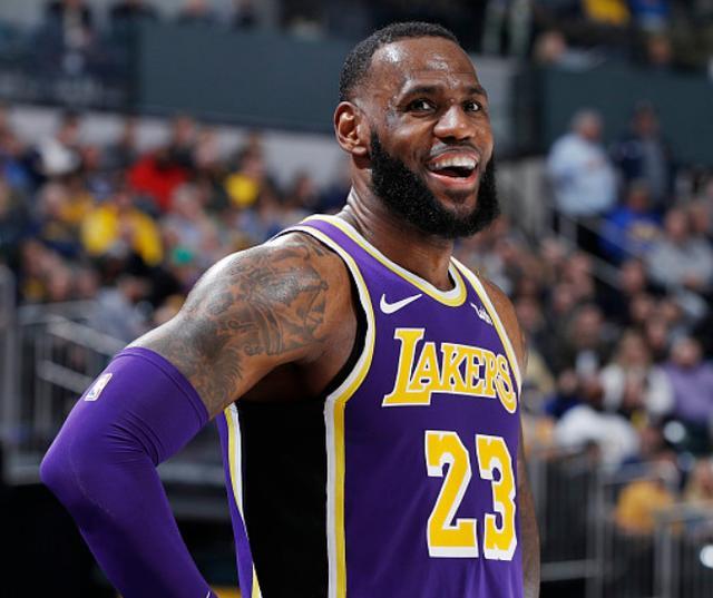 开云体育-包含赛地聚焦——国王杯赛后热度飙升；北京国安刷新队史纪录；更衣室稳定；轮换策略成焦点的词条